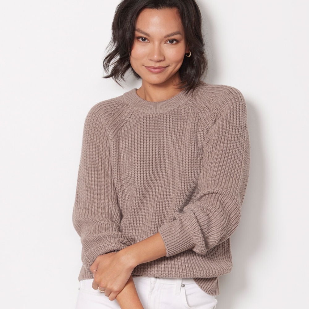 Evereve Ava Pullover in Cream